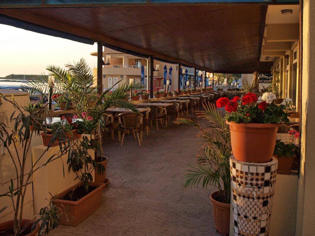 Hotel Dacia Sud Mamaia Eksteriør billede